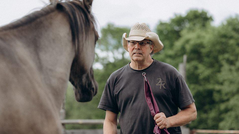 Vyhlídal: Za věnce buřtů mi v JZD nabídli svezení na koni. Souhlasil jsem