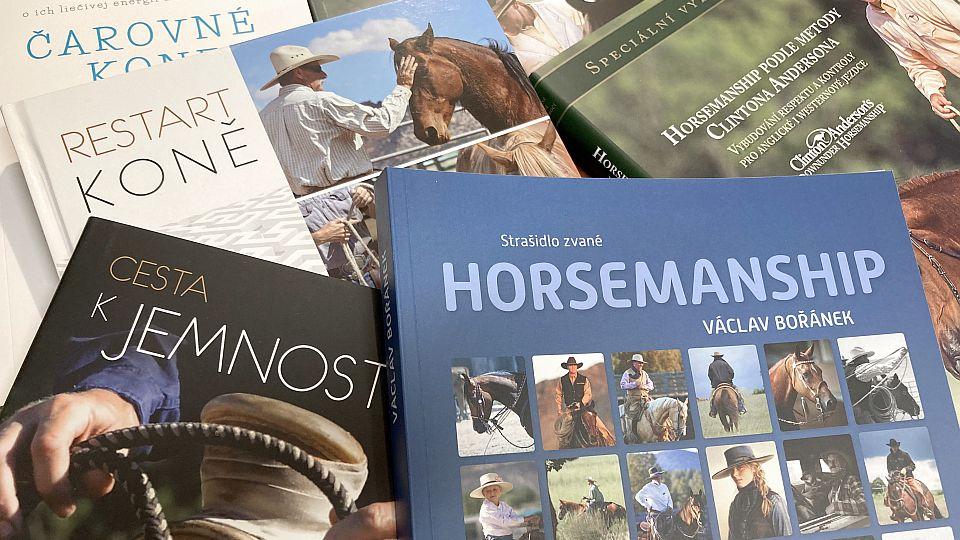 Knižní tipy: Horsemanem snadno a rychle. Jenže kterou vybrat?