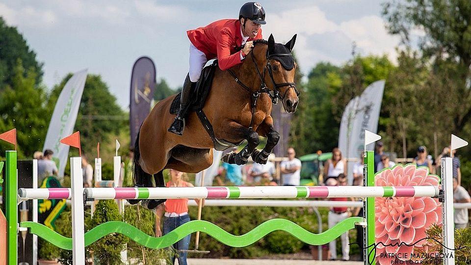 Záznam: V Memoriálu Jana Papouška 2021 nechyboval jen Kamil s Charlyn