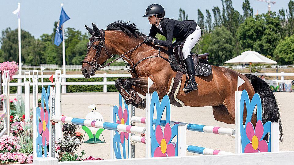 V Chuchli šlo o nominaci na Evropu. Při CSI převládali domácí jezdci